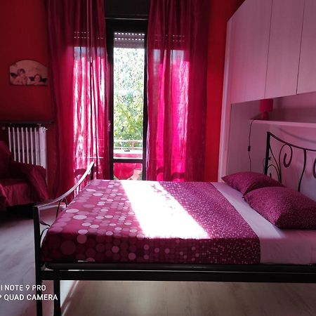 Beb Da Gaia E Giulio Bed & Breakfast Reno Di Leggiuno Exterior photo
