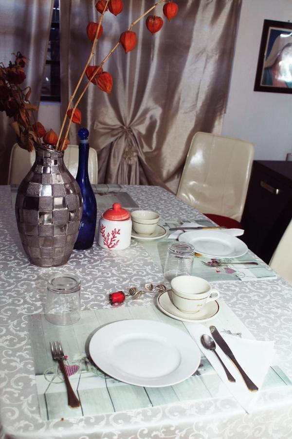 Beb Da Gaia E Giulio Bed & Breakfast Reno Di Leggiuno Exterior photo